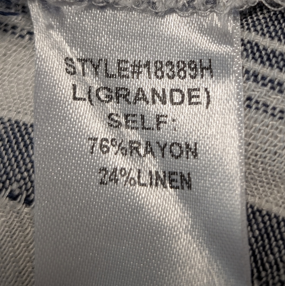 Staccato Striped Sleeveless Top - Picture 9 of 9